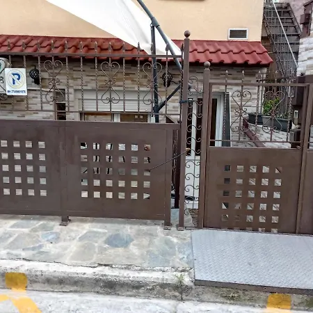 Nikis Apartmán