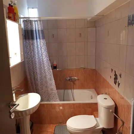 Nikis Апартаменты Волос